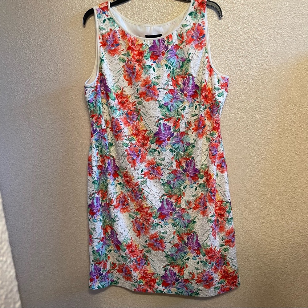 ⭐️RN studio multicolored floral lace dress